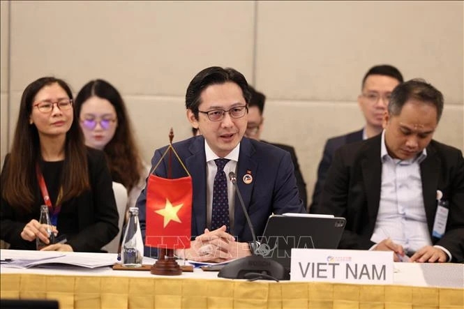 Deputy FM attends ASEAN+3, EAS, ARF Senior Officials' Meetings in Laos